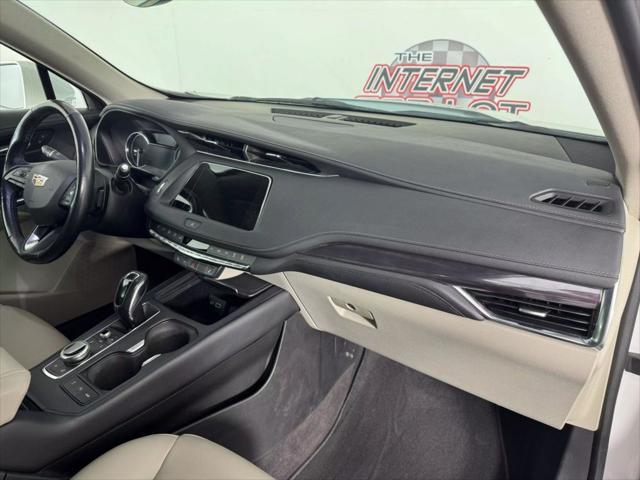 used 2019 Cadillac XT4 car, priced at $18,495