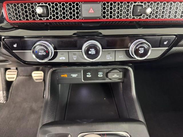 used 2025 Honda Civic Si car, priced at $28,995