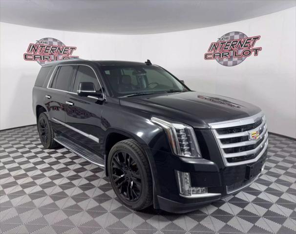 used 2016 Cadillac Escalade car, priced at $17,994