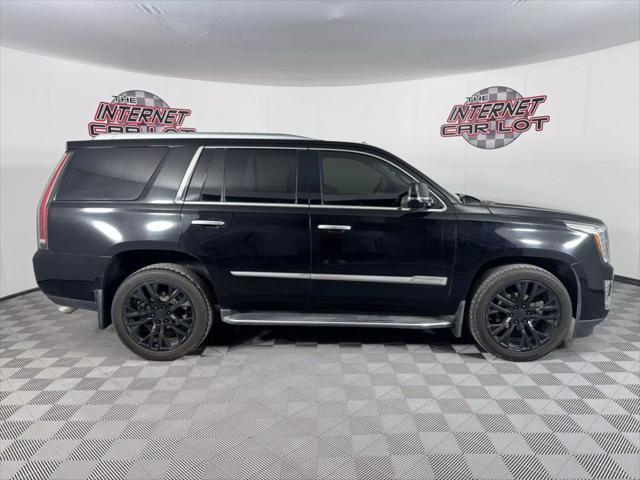 used 2016 Cadillac Escalade car, priced at $17,994