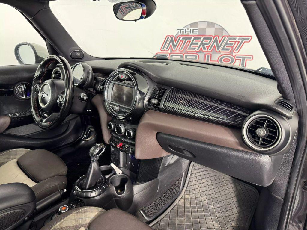 used 2015 MINI Hardtop car, priced at $8,995