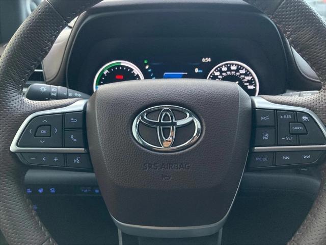 used 2024 Toyota Sienna car, priced at $49,371