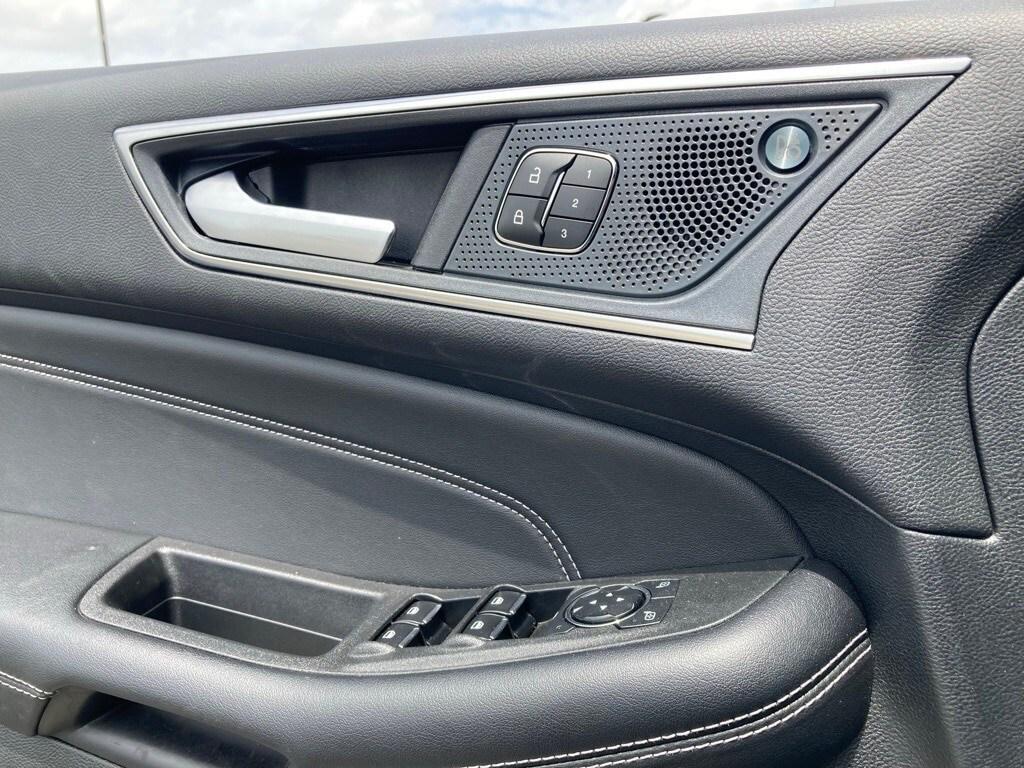 used 2024 Ford Edge car, priced at $24,691