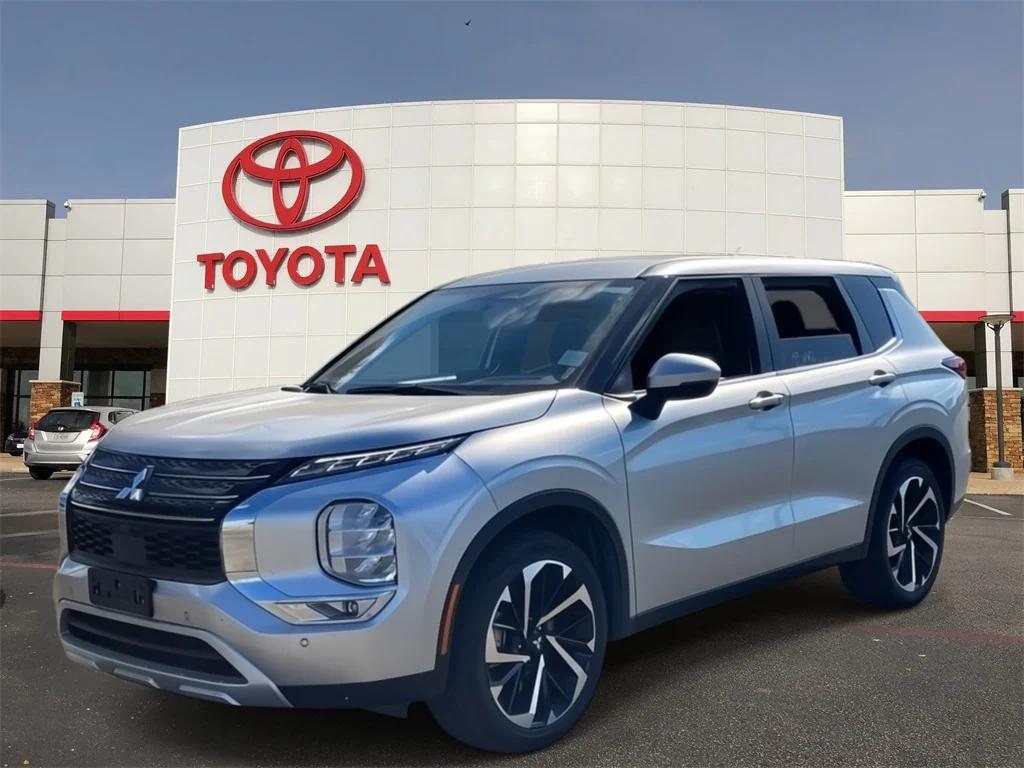 used 2024 Mitsubishi Outlander car, priced at $23,791