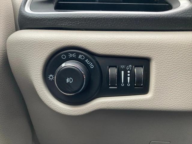 used 2022 Chrysler Pacifica car, priced at $24,851
