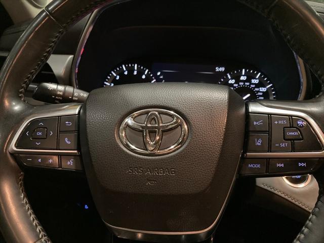 used 2021 Toyota Highlander car, priced at $31,951