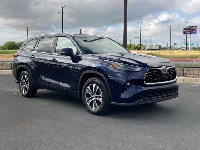 used 2023 Toyota Highlander car, priced at $37,981