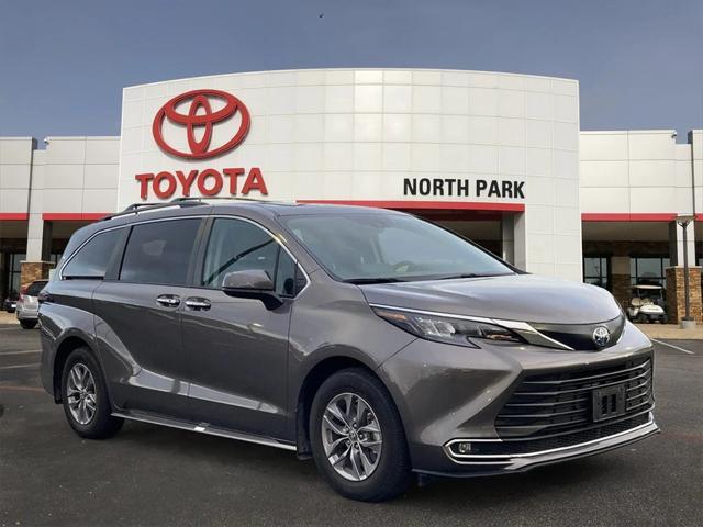 used 2024 Toyota Sienna car, priced at $48,981