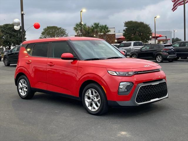 used 2022 Kia Soul car, priced at $15,981