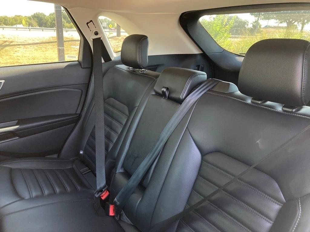 used 2024 Ford Edge car, priced at $19,991