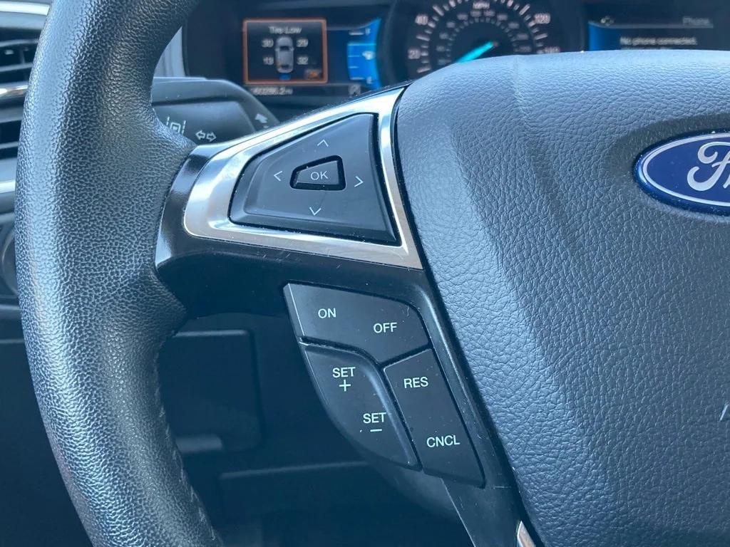 used 2024 Ford Edge car, priced at $19,991