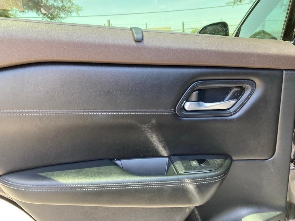 used 2023 Nissan Rogue car, priced at $22,491