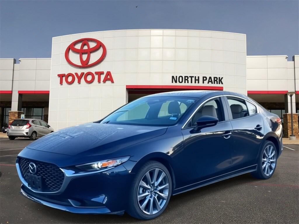 used 2025 Mazda Mazda3 car, priced at $22,951