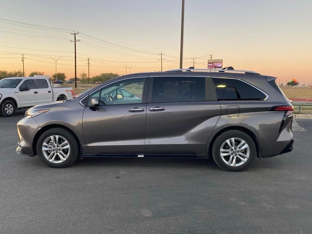 used 2022 Toyota Sienna car, priced at $42,881