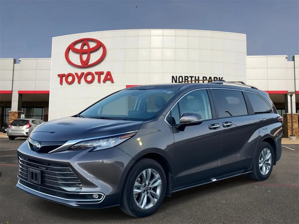 used 2022 Toyota Sienna car, priced at $42,881