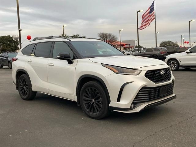 used 2023 Toyota Highlander car, priced at $42,471