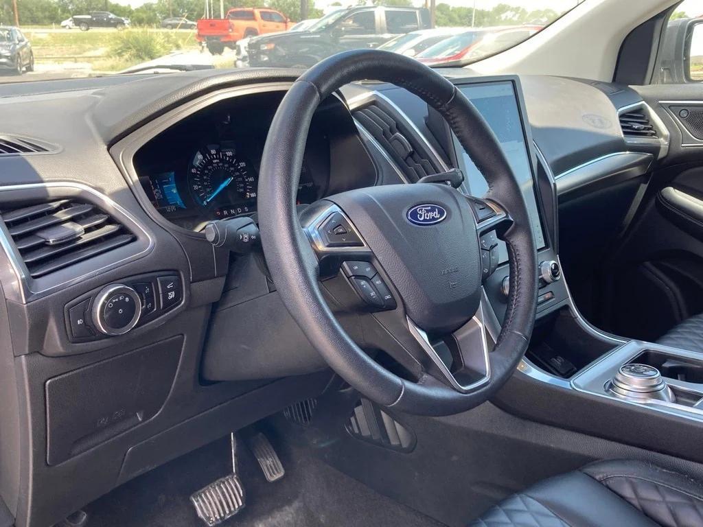 used 2024 Ford Edge car, priced at $24,401