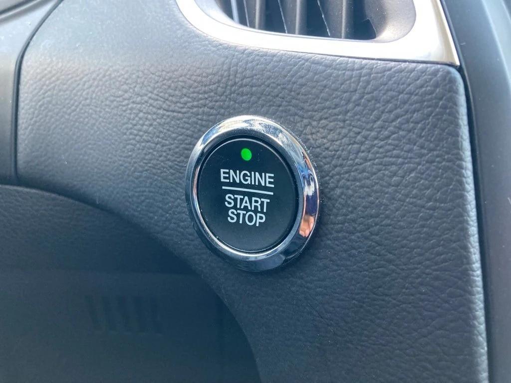 used 2024 Ford Edge car, priced at $24,401