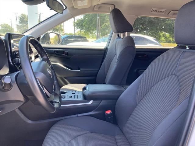 used 2024 Toyota Highlander car, priced at $33,591