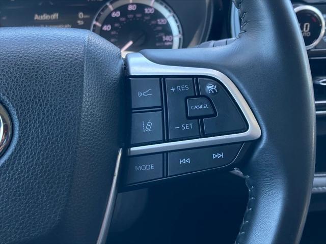 used 2024 Toyota Highlander car, priced at $33,591