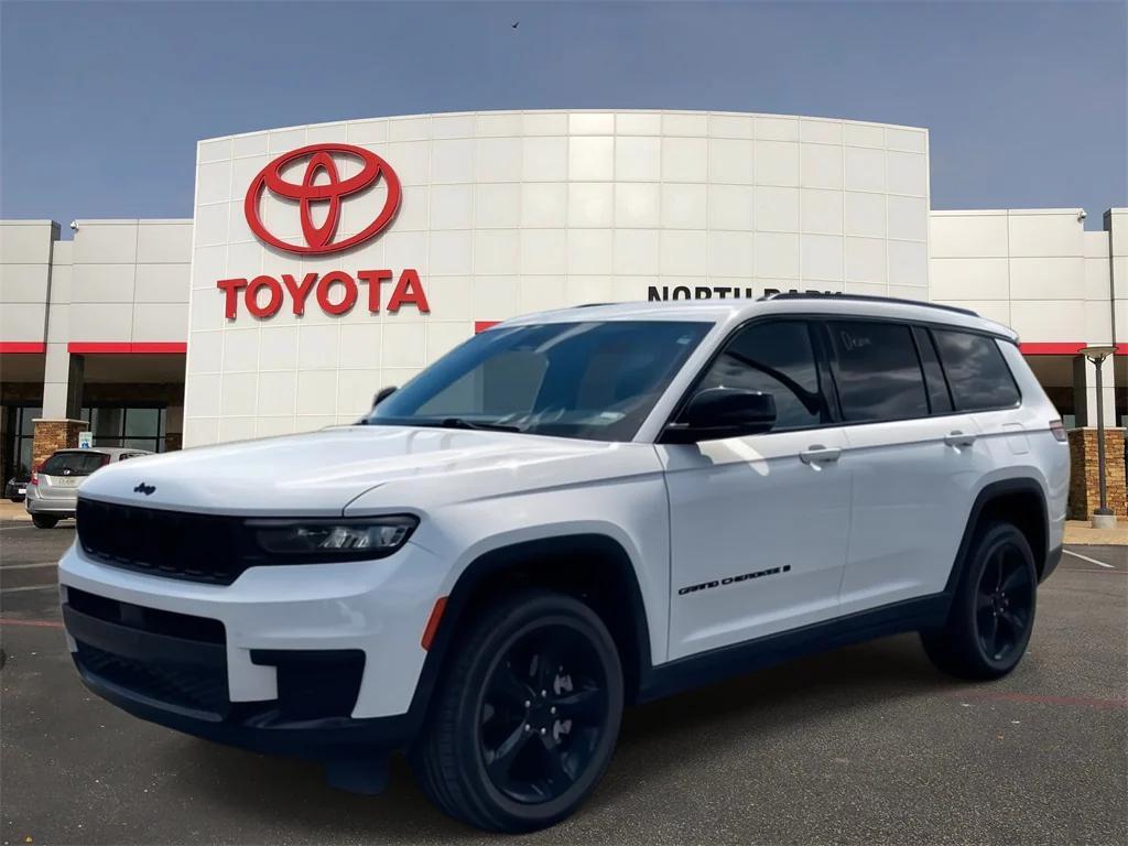 used 2023 Jeep Grand Cherokee L car, priced at $26,461