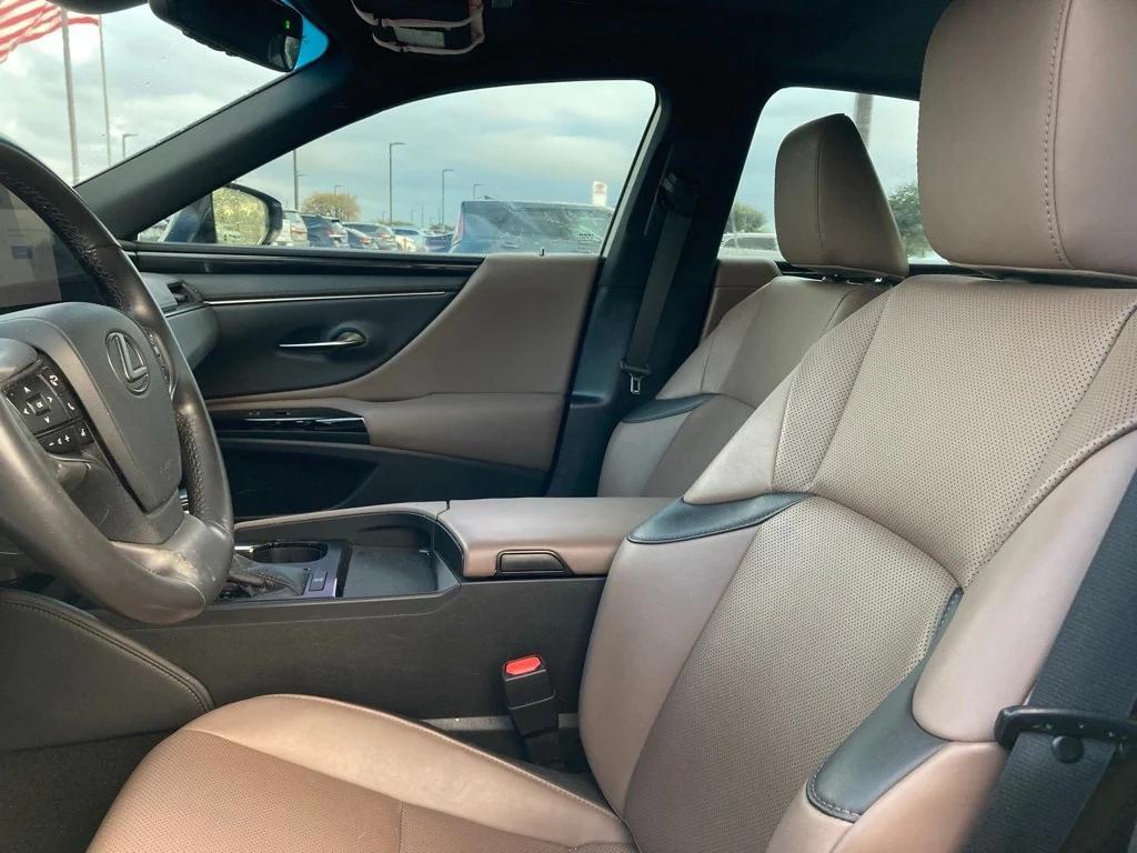 used 2023 Lexus ES 350 car, priced at $33,451