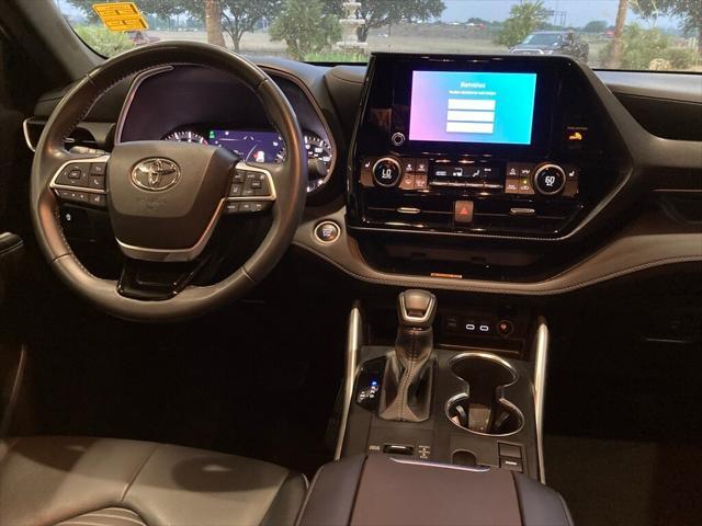 used 2024 Toyota Highlander car, priced at $41,971