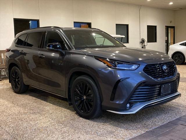 used 2024 Toyota Highlander car, priced at $41,971