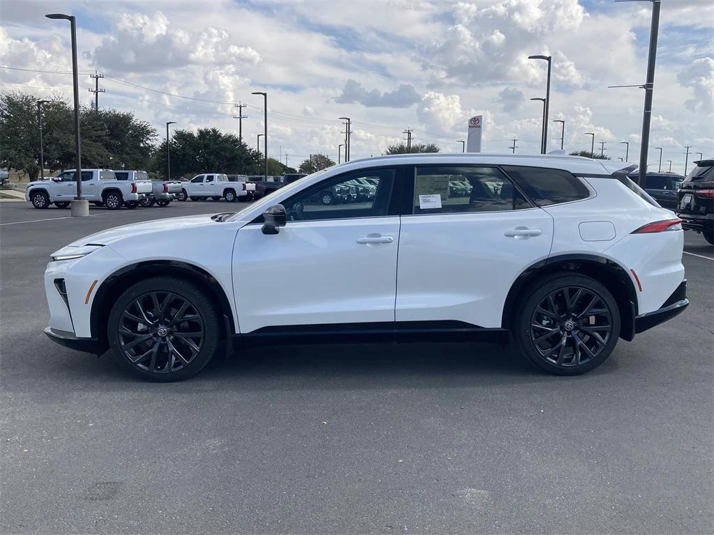 new 2025 Toyota Crown Signia car, priced at $54,753