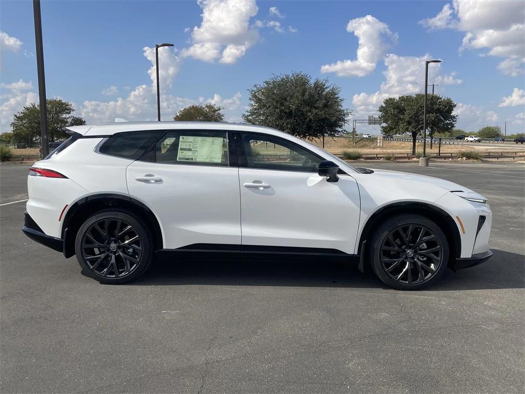 new 2025 Toyota Crown Signia car, priced at $54,753