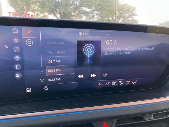 used 2024 Buick Envision car, priced at $26,951