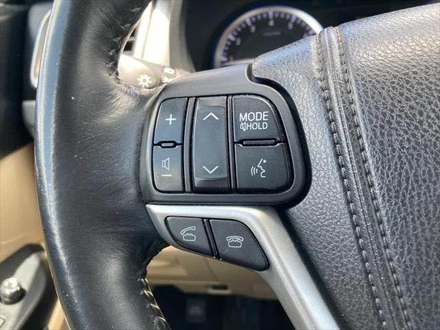 used 2014 Toyota Highlander car, priced at $18,351