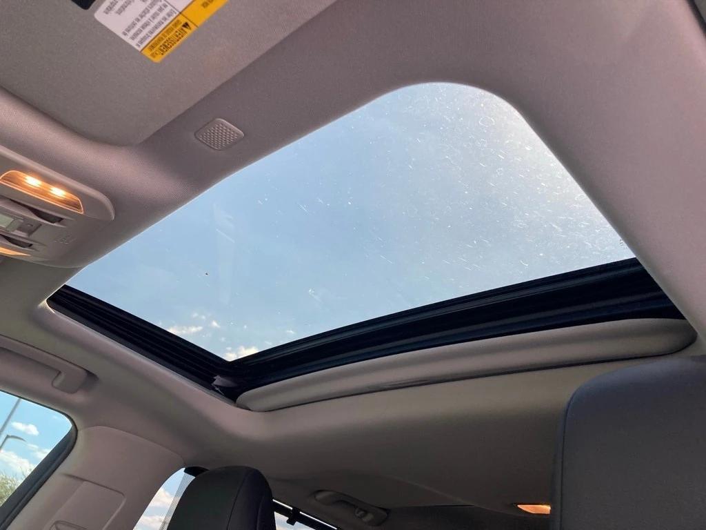 used 2020 Toyota Highlander car, priced at $23,591
