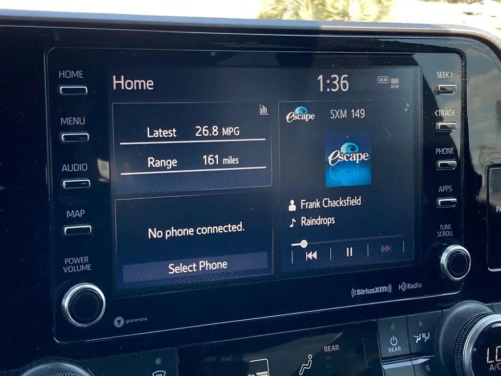 used 2020 Toyota Highlander car, priced at $23,591