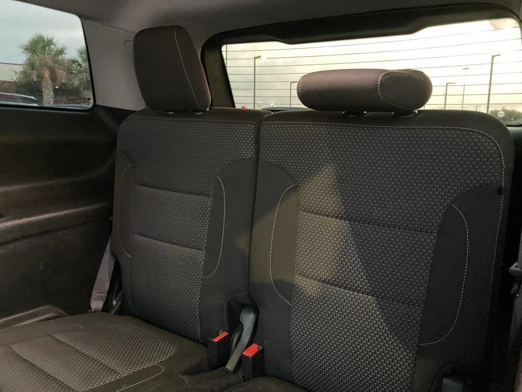 used 2021 GMC Acadia car, priced at $23,591