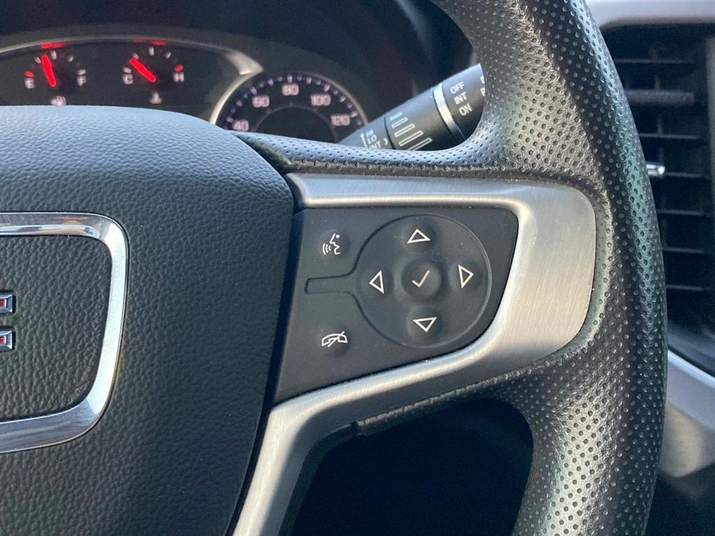 used 2021 GMC Acadia car, priced at $23,591