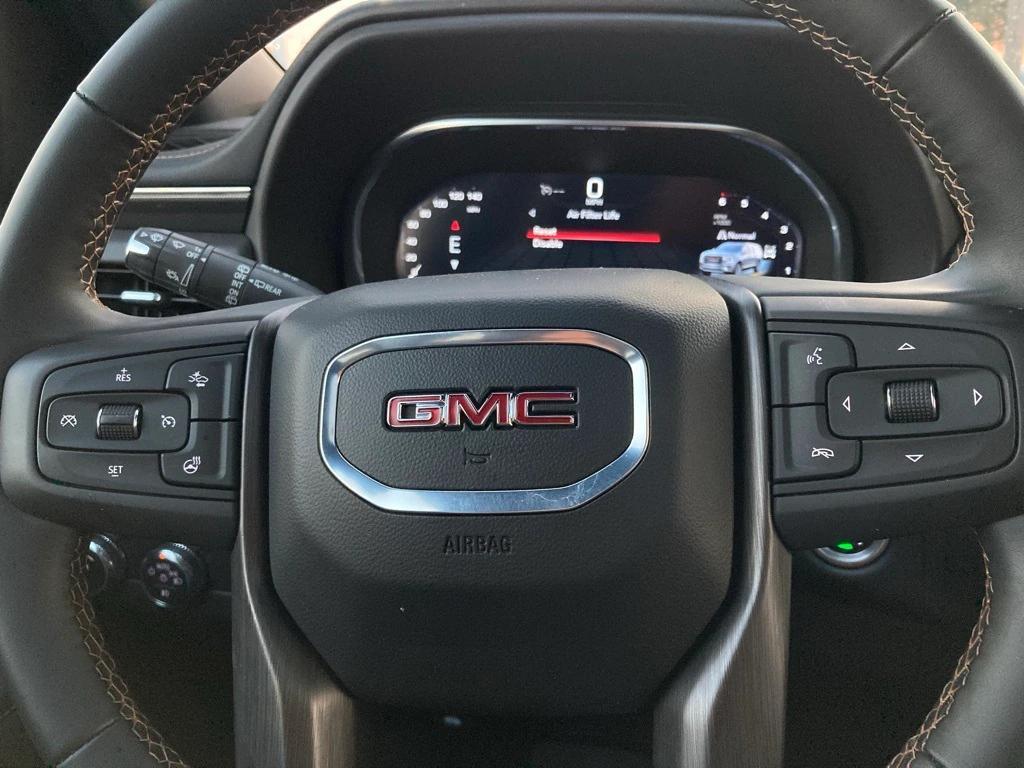 used 2024 GMC Yukon car, priced at $66,981