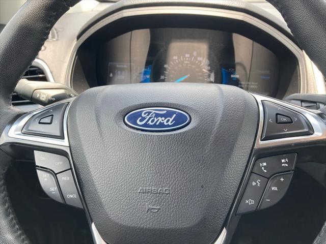 used 2024 Ford Edge car, priced at $25,951