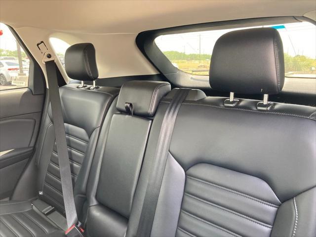 used 2024 Ford Edge car, priced at $25,951