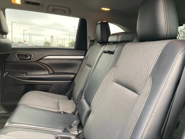 used 2017 Toyota Highlander car, priced at $19,380