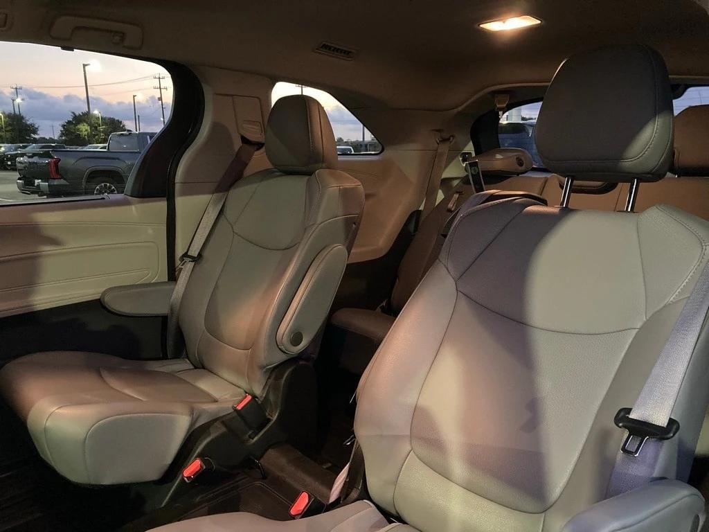 used 2022 Toyota Sienna car, priced at $35,951