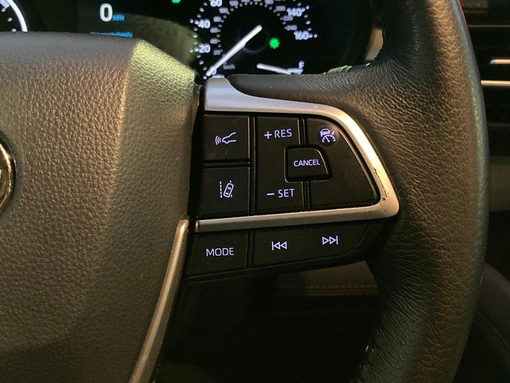 used 2022 Toyota Sienna car, priced at $35,951