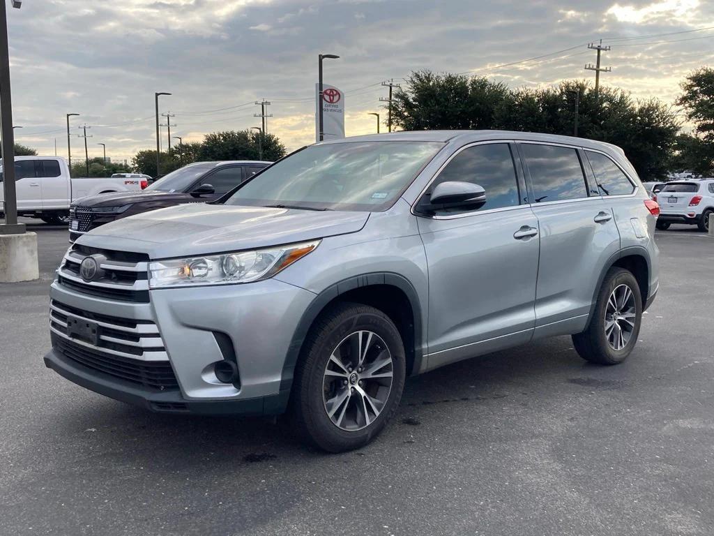 used 2018 Toyota Highlander car, priced at $18,951