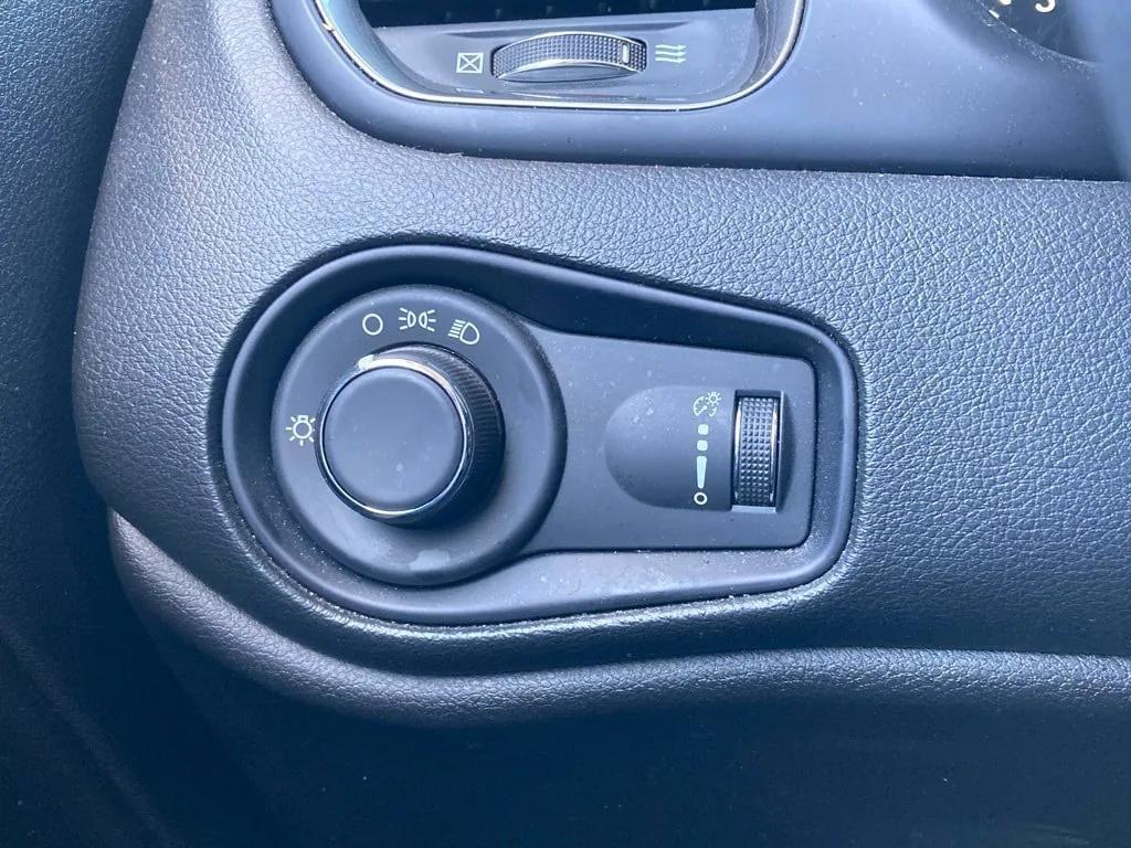 used 2023 Jeep Renegade car, priced at $19,451