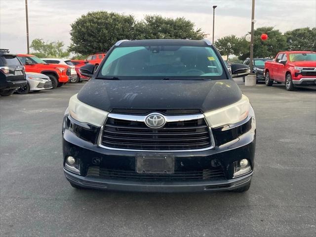 used 2016 Toyota Highlander car, priced at $22,851