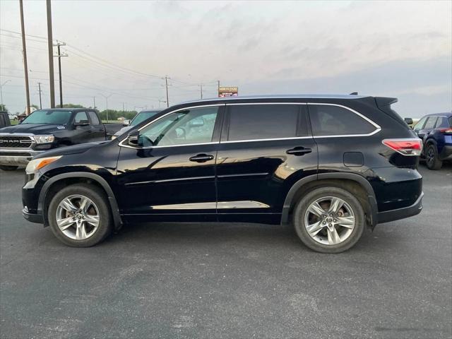 used 2016 Toyota Highlander car, priced at $22,851