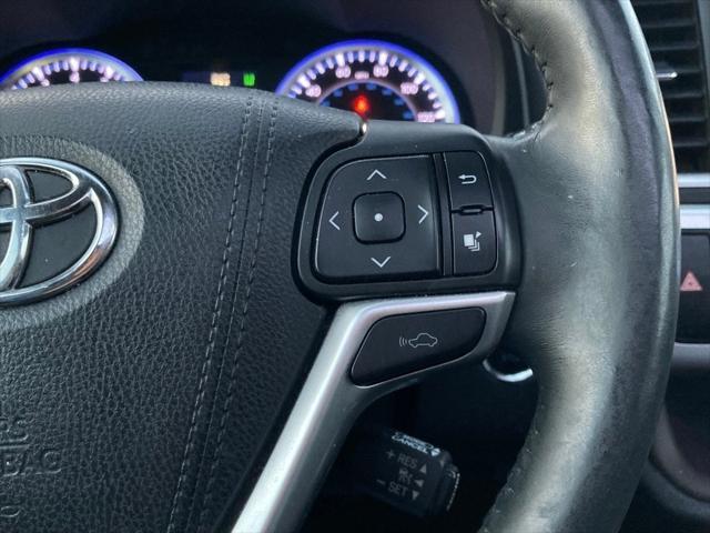 used 2016 Toyota Highlander car, priced at $22,851