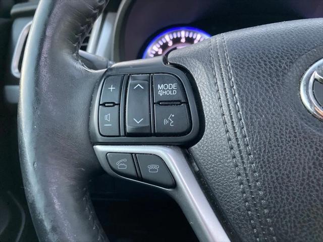 used 2016 Toyota Highlander car, priced at $22,851