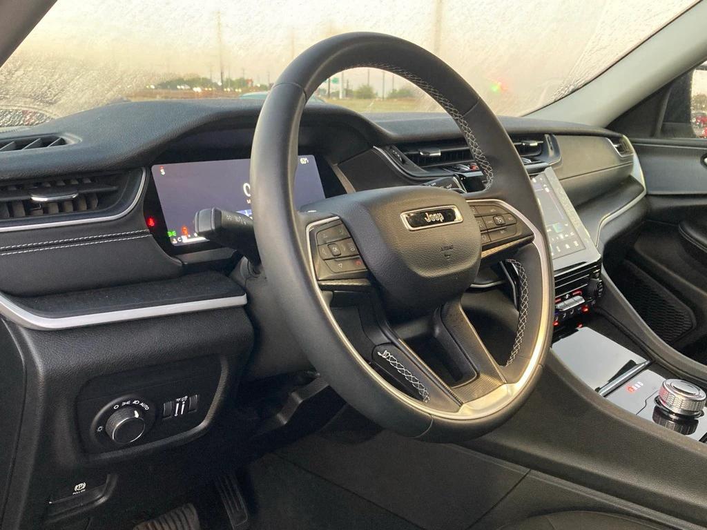 used 2023 Jeep Grand Cherokee L car, priced at $23,951