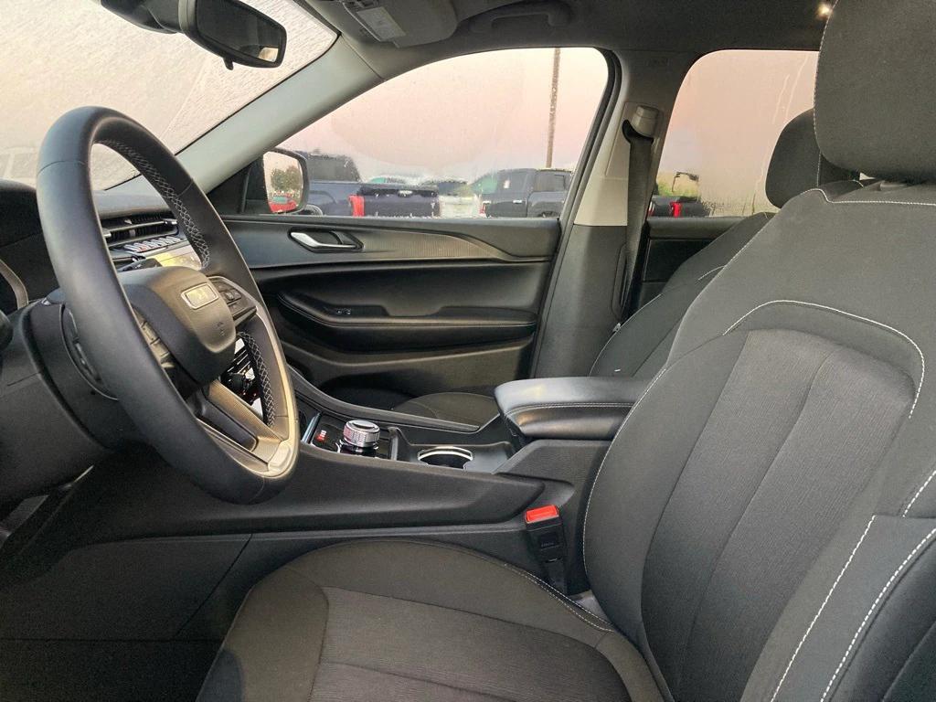 used 2023 Jeep Grand Cherokee L car, priced at $23,951